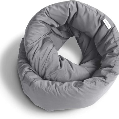 Huzi Design Infinity Pillow